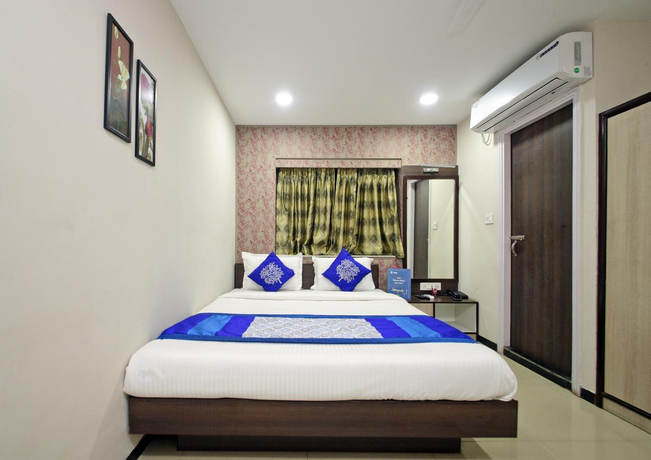 Oyo 8504 Namans Inn Kolkata Bagian luar foto